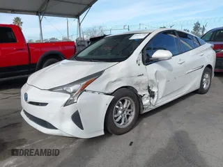 2018 Toyota Prius Two with VIN JTDKARFU7J3054710, listed as a IAAI auction lot 41372798 with 347,148 mi miles. Bid and sale history available at carsss.com. Image 17.