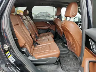 2017 Audi Q7 Premium Plus with VIN WA1LAAF71HD025184, listed as a Copart auction lot 63401355 with 109,933 mi miles and Clean title. Bid and sale history available at DreamBid. Image 11.