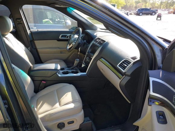 2015 Ford Explorer Limited with VIN 1FM5K7F85FGB78634, listed as a IAAI auction lot 42053617 with 69,540 mi miles. Bid and sale history available at carsss.com. Image 5.