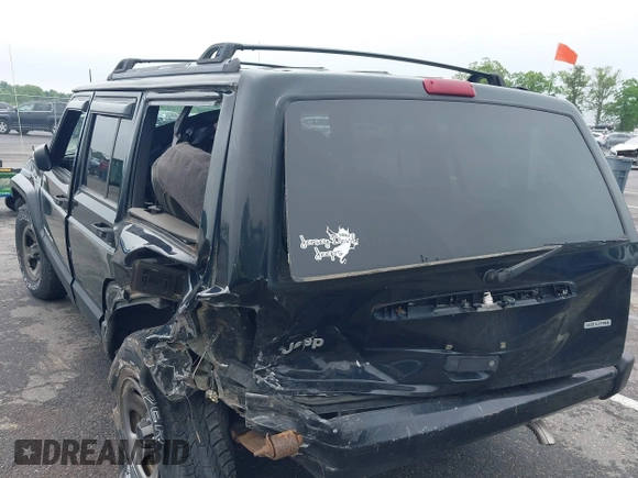2000 Jeep Cherokee with VIN 1J4FF48S5YL182045, listed as a IAAI auction lot 42262612 with 192,292 mi miles and . Bid and sale history available at DreamBid. Image 3.