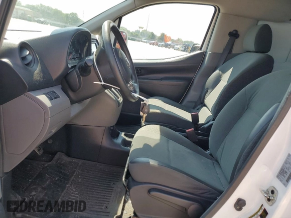 2014 Nissan NV200 SV with VIN 3N6CM0KNXEK691917, listed as a Copart auction lot 65524785 with 150,971 mi miles and Salvage title. Bid and sale history available at DreamBid. Image 7.