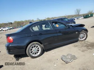 2010 BMW 3 Series 328i xDrive with VIN WBAPK5C52AA646887, listed as a Copart auction lot 52329525 with 163,249 mi miles and Salvage title. Bid and sale history available at DreamBid. Image 3.