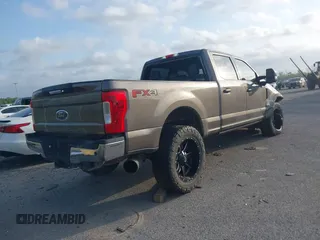 2019 Ford F-250 XL with VIN 1FT7W2BT6KEG02276, listed as a IAAI auction lot 41936090 with 140,394 mi miles and . Bid and sale history available at DreamBid. Image 4.