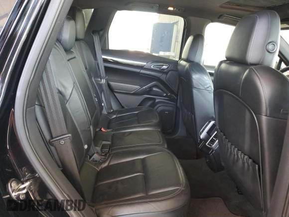 2012 Porsche Cayenne S Hybrid с VIN WP1AE2A20CLA92021, выставлен на аукционе Copart как лот 48619105 с пробегом 164 867 миль миль и Чистый • Clean title. История ставок и продаж доступна на DreamBid. Изображение 10.