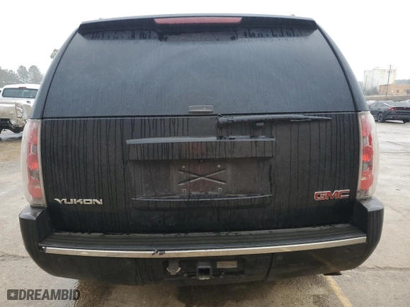 2008 GMC Yukon Denali with VIN 1GKEC63888J161093, listed as a Copart auction lot 46174865 with 0 mi miles and Salvage Title. Bid and sale history available at carsss.com. Image 6.