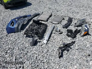 2018 Nissan Pathfinder SV z VIN 5N1DR2MN0JC656137, wystawiony jako Copart lot #52349295 z przebiegiem 96 230 mil mil oraz Szkoda całkowita • Salvage title. Historia ofert i sprzedaży dostępna na DreamBid. Obrazek 13.