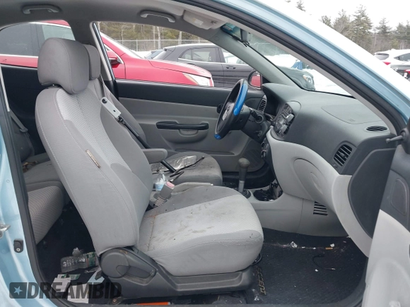 2008 Hyundai Accent GS with VIN KMHCM36C98U062601, listed as a IAAI auction lot 41565161 with 148,281 mi miles. Bid and sale history available at carsss.com. Image 5.