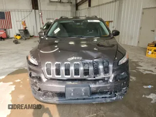 2016 Jeep Cherokee Latitude с VIN 1C4PJMCS7GW310749, выставлен на аукционе Copart как лот 58507595 с пробегом 109 678 миль миль и На запчасти • Non repairable. История ставок и продаж доступна на DreamBid. Изображение 5.