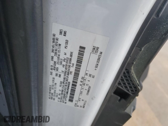 2018 Ford Transit with VIN 1FTYE1CM9JKB40529, listed as a Copart auction lot 41403885 with 200,690 mi miles and Clean Title. Bid and sale history available at DreamBid. Image 12.