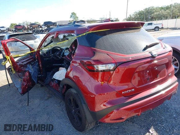 2024 Nissan Kicks SR with VIN 3N1CP5DV9RL529929, listed as a IAAI auction lot 41211464 with 7,695 mi miles and . Bid and sale history available at carsss.com. Image 3.