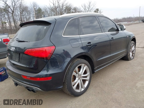 2014 Audi SQ5 Premium Plus с VIN WA1CGAFP4EA126084, выставлен на аукционе IAAI как лот 41678066 с пробегом 154 131 миль миль и . История ставок и продаж доступна на DreamBid. Изображение 4.