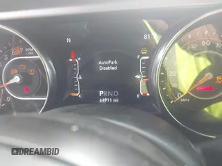 2021 Jeep Wrangler Unlimited Sport S z VIN 1C4HJXDN6MW549686, wystawiony jako IAAI lot #42249816 z przebiegiem 64 911 mil mil oraz . Historia ofert i sprzedaży dostępna na DreamBid. Obrazek 7.