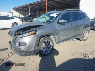 2017 Jeep Cherokee Limited with VIN 1C4PJLDB1HW517745, listed as a IAAI auction lot 41401733 with 121,736 mi miles. Bid and sale history available at carsss.com. Image 18.