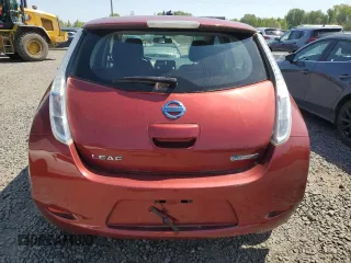 2013 Nissan LEAF SV with VIN 1N4AZ0CP1DC404079, listed as a Copart auction lot 54011245 with 76,944 mi miles and Clean Title. Bid and sale history available at carsss.com. Image 6.