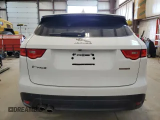 2017 Jaguar F-Pace 20d Prestige z VIN SADCK2BN4HA092719, wystawiony jako Copart lot #59185295 z przebiegiem 75 499 mil mil oraz Czysty tytuł • Clean title. Historia ofert i sprzedaży dostępna na DreamBid. Obrazek 6.