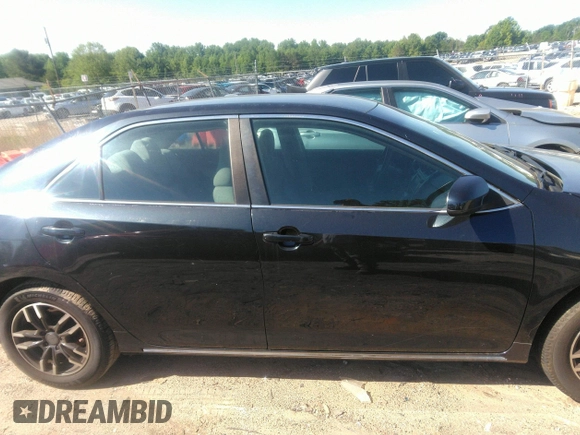 2012 Toyota Camry L with VIN 4T1BF1FK4CU002252, listed as a IAAI auction lot 42201973 with 261,460 mi miles. Bid and sale history available at carsss.com. Image 13.