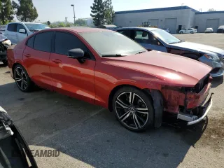2019 Volvo S60 R-Design with VIN 7JRA22TM0KG001265, listed as a Copart auction lot 59937884 with 17,131 mi miles and Salvage Title. Bid and sale history available at carsss.com. Image 4.