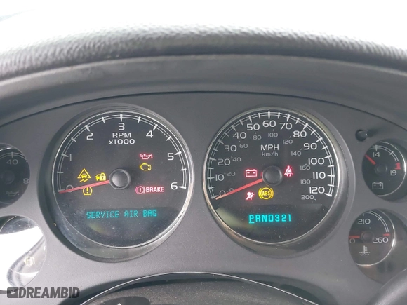 2007 Chevrolet Silverado 1500 LT w/1LT with VIN 3GCEK13367G527073, listed as a IAAI auction lot 41481444 with 169,642 mi miles. Bid and sale history available at carsss.com. Image 7.