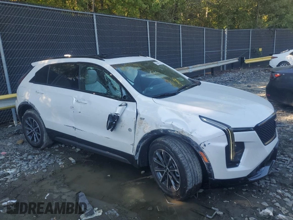 2024 Cadillac XT4 AWD Sport with VIN 1GYFZFR44RF195386, listed as a Copart auction lot 74949924 with 2,693 mi miles and Salvage title. Bid and sale history available at DreamBid. Image 4.