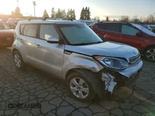 2017 Kia Soul with VIN KNDJN2A2XH7463221, listed as a Copart auction lot 82889404 with 102,034 mi miles and Salvage Title. Bid and sale history available at carsss.com. Image 4.