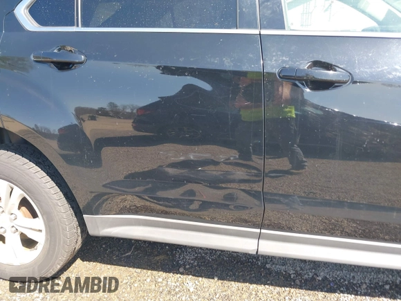 2015 Chevrolet Equinox LT with VIN 2GNFLGEK2F6223409, listed as a IAAI auction lot 41887859 with 176,662 mi miles. Bid and sale history available at carsss.com. Image 18.