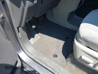 2015 Toyota Sienna LE AAS with VIN 5TDKK3DC4FS617903, listed as a IAAI auction lot 42390155 with 151,975 mi miles and . Bid and sale history available at DreamBid. Image 6.