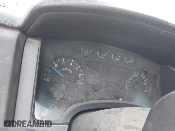 2013 Ford F-150 XL z VIN 1FTPF1CF1DKF06904, wystawiony jako IAAI lot #40567012 z przebiegiem Nie podano mil oraz . Historia ofert i sprzedaży dostępna na DreamBid. Obrazek 16.