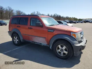 2007 Dodge Nitro SXT z VIN 1D8GU28K57W616726, wystawiony jako Copart lot #50481125 z przebiegiem 183 883 mil mil oraz Szkody całkowita. Historia ofert i sprzedaży dostępna na DreamBid. Obrazek 4.