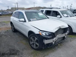 2016 Mercedes-Benz GLC with VIN WDC0G4JBXGF072408, listed as a IAAI auction lot 42095780 with 35,801 mi miles. Bid and sale history available at carsss.com. Image 1.