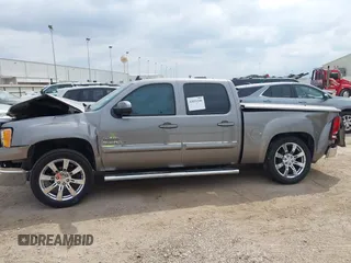 2013 GMC Sierra 1500 SLE z VIN 3GTP1VE09DG302860, wystawiony jako IAAI lot #42031246 z przebiegiem Nie podano mil oraz . Historia ofert i sprzedaży dostępna na DreamBid. Obrazek 15.