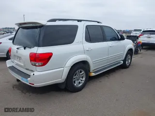 2006 Toyota Sequoia Limited with VIN 5TDBT48A16S258005, listed as a IAAI auction lot 42009303 with 219,977 mi miles. Bid and sale history available at carsss.com. Image 4.