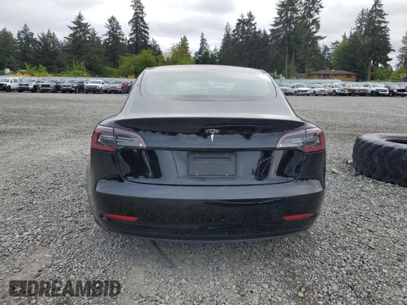 2019 Tesla Model 3 Mid Range z VIN 5YJ3E1EA2KF361787, wystawiony jako Copart lot #56059465 z przebiegiem 50 186 mil mil oraz Szkody całkowita. Historia ofert i sprzedaży dostępna na DreamBid. Obrazek 6.