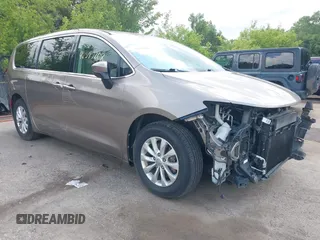 2017 Chrysler Pacifica Touring with VIN 2C4RC1DG2HR833473, listed as a IAAI auction lot 42597208 with 78,239 mi miles and . Bid and sale history available at DreamBid. Image 1.