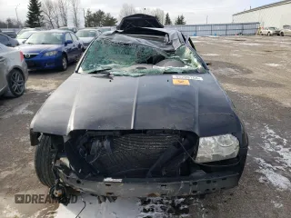 2010 Chrysler 300 Touring with VIN 2C3CK5CV0AH331058, listed as a Copart auction lot 85209164 with 0 mi miles and Non Repairable. Bid and sale history available at carsss.com. Image 5.