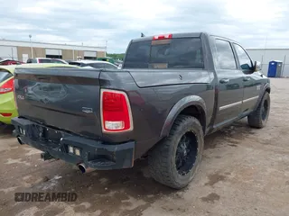 2016 Ram 1500 Laramie z VIN 1C6RR7NM3GS250971, wystawiony jako IAAI lot #42324889 z przebiegiem 120 540 mil mil oraz . Historia ofert i sprzedaży dostępna na DreamBid. Obrazek 4.