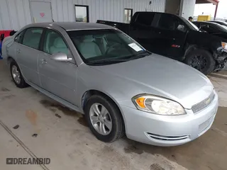 2016 Chevrolet Impala Limited LT with VIN 2G1WB5E35G1154523, listed as a IAAI auction lot 39933641 with 111,978 mi miles. Bid and sale history available at carsss.com. Image 1.