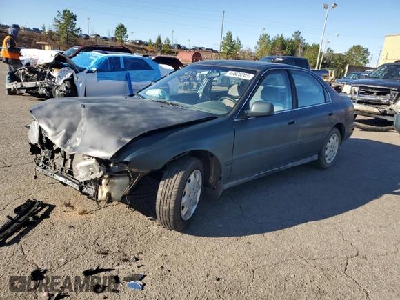 1996 Honda Accord LX with VIN 1HGCD563XTA256114, listed as a Copart auction lot 47826205 with Not Provided miles and Salvage Title. Bid and sale history available at DreamBid. Image 1.