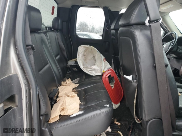 2008 Chevrolet Silverado 2500HD LT w/2LT with VIN 1GCHK29688E137265, listed as a Copart auction lot 87961015 with 0 mi miles and Salvage Title. Bid and sale history available at carsss.com. Image 10.