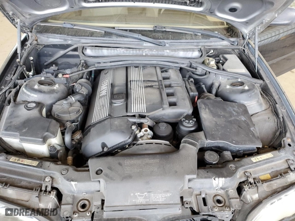 2004 BMW 3 Series 330Ci with VIN WBABW53464PL43778, listed as a Copart auction lot 48219235 with 103,671 mi miles and Salvage Title. Bid and sale history available at carsss.com. Image 11.