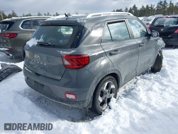 2021 Hyundai Venue Denim z VIN KMHRC8A31MU093143, wystawiony jako IAAI lot #41541572 z przebiegiem 24 804 mil mil oraz . Historia ofert i sprzedaży dostępna na DreamBid. Obrazek 4.