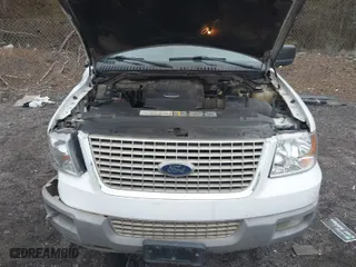 2003 Ford Expedition Special Service with VIN 1FMRU15W23LA40139, listed as a IAAI auction lot 41786965 with 1 mi miles. Bid and sale history available at carsss.com. Image 10.