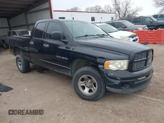 2004 Dodge 1500 SLT with VIN 1D7HU18D44S692638, listed as a IAAI auction lot 41865909 with 224,877 mi miles. Bid and sale history available at carsss.com. Image 1.