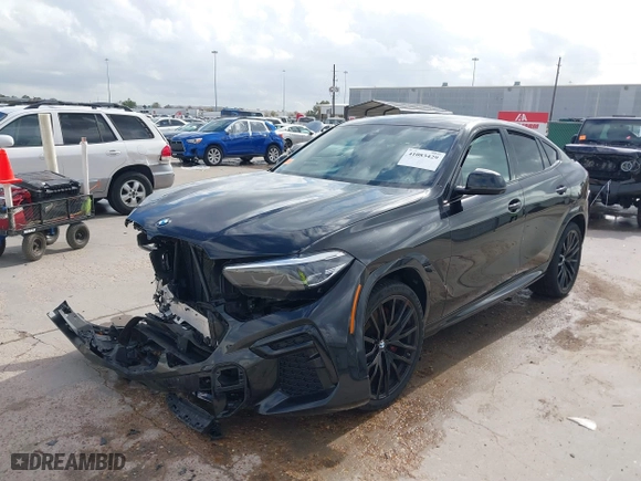 2022 BMW X6 xDrive40i with VIN 5UXCY6C01N9K61756, listed as a IAAI auction lot 41083429 with 53,132 mi miles. Bid and sale history available at carsss.com. Image 19.
