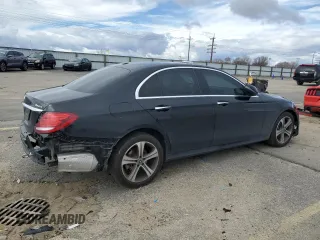 2019 Mercedes-Benz E 300 с VIN WDDZF4KB6KA648909, выставлен на аукционе Copart как лот 49472015 с пробегом 52 473 миль миль и Списание • Salvage title. История ставок и продаж доступна на DreamBid. Изображение 3.