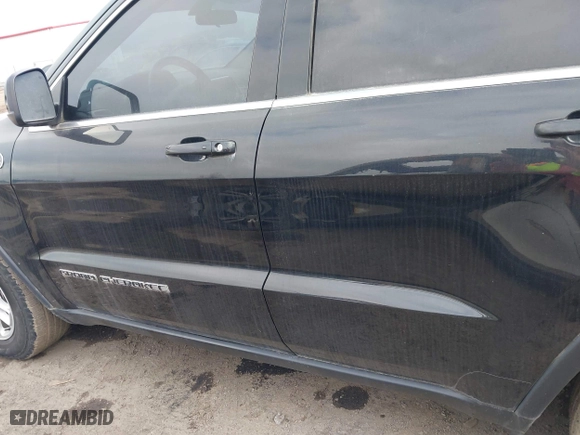 2018 Jeep Grand Cherokee Laredo E with VIN 1C4RJFAG0JC225747, listed as a IAAI auction lot 41691699 with 47,900 mi miles. Bid and sale history available at carsss.com. Image 14.
