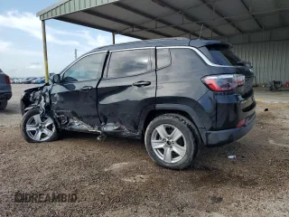 2022 Jeep Compass Latitude with VIN 3C4NJDBB1NT206270, listed as a Copart auction lot 52740675 with 64,709 mi miles and Clean Title. Bid and sale history available at DreamBid. Image 2.