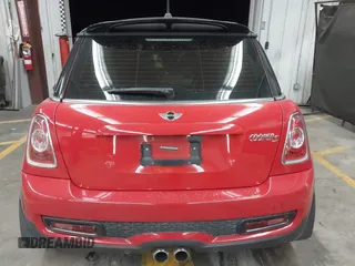 2013 MINI Hardtop S with VIN WMWSV3C50DT392160, listed as a IAAI auction lot 41893232 with 70,922 mi miles and . Bid and sale history available at DreamBid. Image 15.