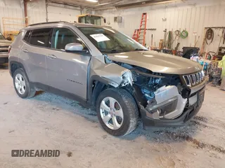 2018 Jeep Compass Latitude with VIN 3C4NJDBBXJT403674, listed as a IAAI auction lot 42015795 with 86,329 mi miles and . Bid and sale history available at DreamBid. Image 1.