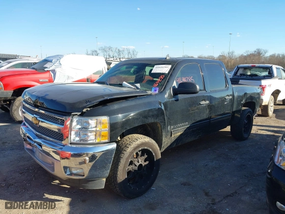 2012 Chevrolet Silverado 1500 LT with VIN 3GCPCSE06CG215957, listed as a IAAI auction lot 41644285 with 140,599 mi miles. Bid and sale history available at carsss.com. Image 14.