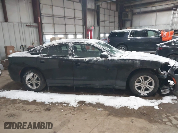 2023 Dodge Charger SXT z VIN 2C3CDXBGXPH571557, wystawiony jako IAAI lot #41581514 z przebiegiem 45 898 mil mil oraz . Historia ofert i sprzedaży dostępna na DreamBid. Obrazek 14.